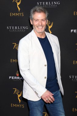 Los Angeles - 22 Ağustos: Kevin Spirtas gündüz eş grubu Atas Resepsiyon televizyon Akademisi üzerinde 22 Ağustos 2018 Kuzey Hollywood, Ca