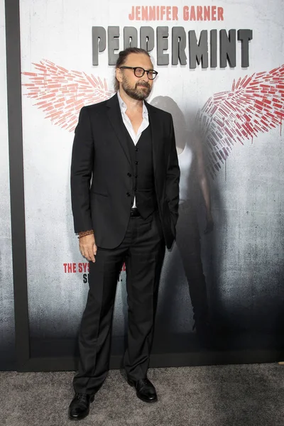 Los Angeles - Ağustos 28: Pierre Morel Regal sinemalar Los Angeles canlı 28 Ağustos 2018 tarihinde Los Angeles, Ca 