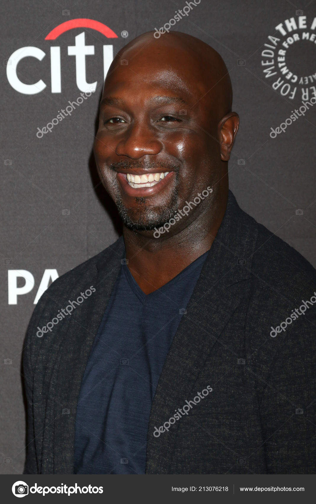 42+ Download Richard Jones Pics