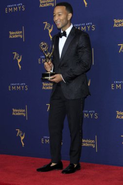 Los Angeles - Eylül 9: John Legend 2018 yaratıcı sanatlar Emmy Ödülleri - Day 2 - basın odasında Los Angeles, Ca 9 Eylül 2018 üzerinde Microsoft Theater