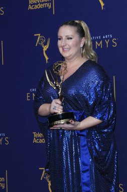 Los Angeles - Eylül 9: 2018 yaratıcı sanatlar Emmy Ödülleri - Mandy Moore 2 - basın odası Microsoft tiyatro gününde 9 Eylül 2018 yılında Los Angeles, Ca