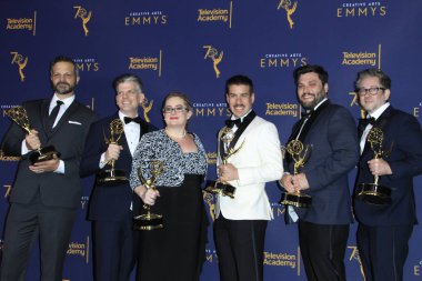 Los Angeles - Eylül 9: Queer Eye, editörler 2018 yaratıcı sanatlar Emmy Ödülleri - Day 2 - basın odasında Los Angeles, Ca 9 Eylül 2018 üzerinde Microsoft Theater