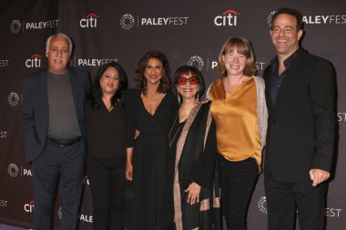 Los Angeles - 10 Eylül: Brian George, Aseem Batra, Madhur Jaffrey, Sarayu mavi, Julie Anne Robinson, Paul Adelstein 2018 Paleyfest sonbahar Tv Previews - Nbc Paley Center for 10 Eylül 2018 medyada Beverly Hills, Ca
