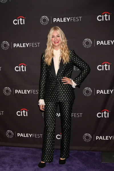 Los Angeles Sep Beth Behrs 2018 Paleyfest Val Previews Cbs — Stockfoto