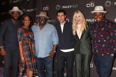 Los Angeles - Eylül 12: Sheaun Mckinney, Tichina Arnold, Cedric Entertainer, Max Greenfield, Beth Behrs, Marcel Spears 2018 Paleyfest sonbahar Tv Previews - Cbs 12 Eylül 2018 Beverly Hills, Ca medyada Paley Center,