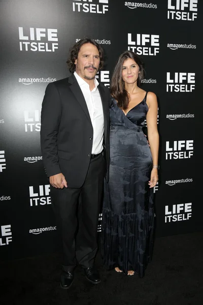 Los Ángeles Sep Sergio Peris Mencheta Marta Solaz Estreno Life — Foto de Stock