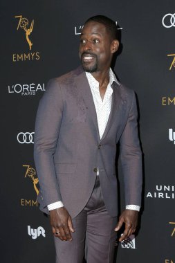 Los Angeles - 15 Eylül: Sterling K Brown sanatçılar Wallis Annenberg merkezi sahne sanatları için 15 Eylül 2018 Beverly Hills, Ca aday televizyon Akademi onur Emmy