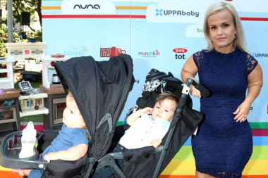 Los Angeles - 22 Eylül: Terra Jole, Penelope Charlevoix Gnoffo, Grayson Gnoffo etkinlikte 7 yıllık ünlü kırmızı halı Sony stüdyosu üzerinde 22 Eylül 2018 Culver City, Ca