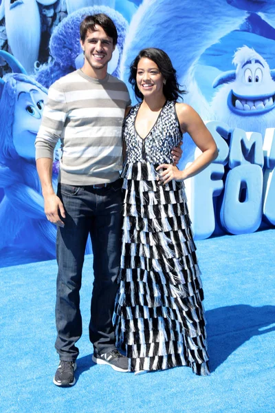Los Angeles Sep Guest Gina Rodriguez Bei Der Small Foot — Stockfoto