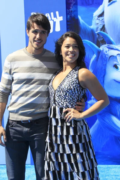 Los Angeles Sep Joe Locicero Gina Rodriguez Première Small Foot — Photo