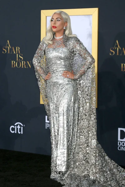 Los Angeles Settembre Lady Gaga Star Born Premiere Shrine Auditorium — Foto Stock