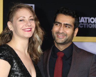 Los Angeles - 24 Eylül: Emily V Gordon, Kumail Nanjiani, Los Angeles, Ca üzerinde 24 Eylül 2018 tapınak salonunda 