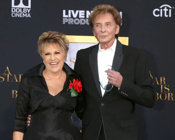 Los Angeles Sep Lorna Luft Barry Manilow Star Born Premiere — kuvapankkivalokuva