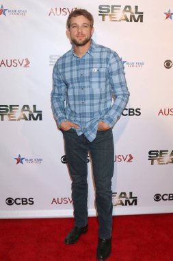 Los Angeles - 26 Eylül: Max Thieriot 