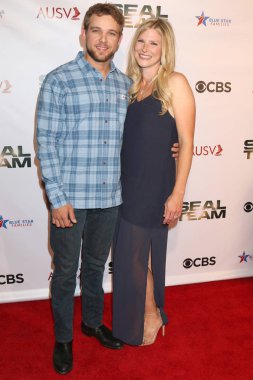Los Angeles - 26 Eylül: Max Thieriot, Lexi Murphy galasında Amerikan lejyon mesaj 43 26 Eylül 2018 Los Angeles, Ca Eleme 