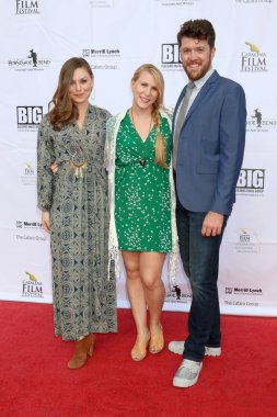 Avalon - 28 Eylül: Kaitlyn siyah, Lisa J Dooley, Craig Lee Thomas Catalina Film Festivali - Cuma kırmızı halı üzerinde 28 Eylül 2018 yılında Avalon, Ca Casino