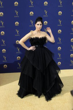 Los Angeles - Eylül 17: Sarah Silverman, 2018 Emmy Ödülleri gelenler Microsoft Tiyatrosu'nda 17 Eylül 2018 tarihinde Los Angeles, Ca