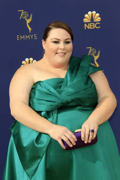 Los Angeles Wrz Chrissy Metz 2018 Emmy Awards Przylotów Teatrze — Zdjęcie stockowe