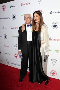 Los Angeles - Ekim 6: Robert Gerner, Janice Dickinson, Beverly Hills, Ca üzerinde 6 Ekim 2018 Beverly Hilton Otel baloda umut 2018 atlıkarınca