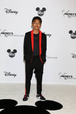 Los Angeles - Ekim 6: Miles Brown'da Mickey's 90 muhteşem tapınak Auditorium'da 6 Ekim 2018 Los Angeles, Ca kayıt