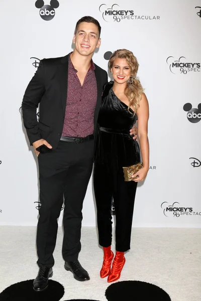 Los Angeles Oct Andre Murillo Tori Kelly Mickey Spectacular Taping — Fotografie, imagine de stoc