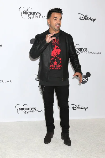 Los Angeles Oct Luis Fonsi Mickey 90Th Spectacular Taping Shrine — Stock Photo, Image