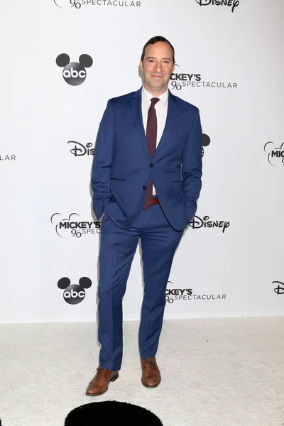 Los Ángeles Octubre Tony Hale 90Th Spectacular Taping Mickey Shrine — Foto de Stock