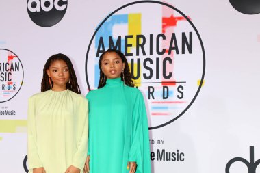 Los Angeles - Ekim 9: Chloe X Halle 2018 adlı Amerikan müzik Microsoft tiyatroda 9 Ekim 2018 Los Angeles, Ca Ödülleri