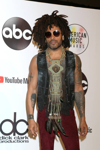 LOS ANGELES - OCT 9:  Lenny Kravitz at the 2018 American Music Awards at the Microsoft Theater on October 9, 2018 in Los Angeles, CA