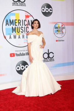 Los Angeles - Ekim 9: Dua Lipa 2018 adlı Amerikan müzik Microsoft tiyatroda 9 Ekim 2018 Los Angeles, Ca Ödülleri