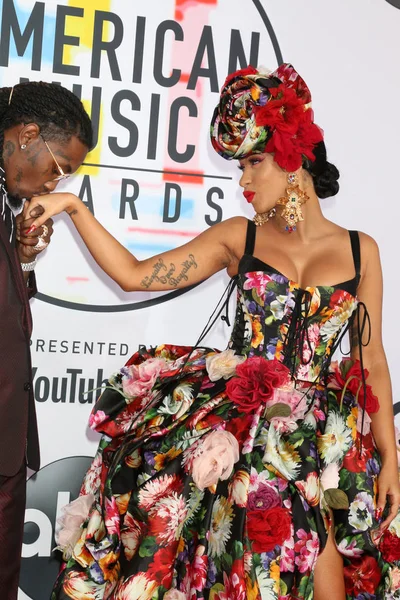 Los Angeles Oct Offset Fabos Cardi American Music Awards 2018 — стоковое фото