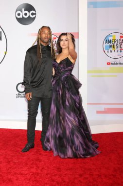 Los Angeles - Ekim 9: Ty Dolla işareti. Lauren Jauregui 2018 Amerikan müzik Microsoft tiyatroda 9 Ekim 2018 Los Angeles, Ca Ödülleri