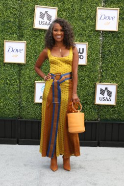 Los Angeles - Ekim 14: Mara Brock-Akil Cw şebekenin sonbahar denize indirmek olay Warner Brothers Stüdyoları'nda üzerinde 14 Ekim 2018 Burbank, Ca