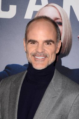 Los Angeles - 22 Ekim: Michael Kelly Los Angeles, Ca üzerinde 22 Ekim 2018 Dga Tiyatrosu'nda iskambil kağıtlarından ev sezon 6 galasında