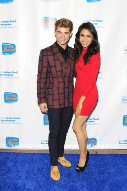 Los Angeles - Ekim 28: Garrett Clayton, Ashley Argota üzerinde 28 Ekim 2018 Taglyan kültür sitesi Los Angeles, Ca, 2018 arıyorsunuz Ahead Ödülleri'nde