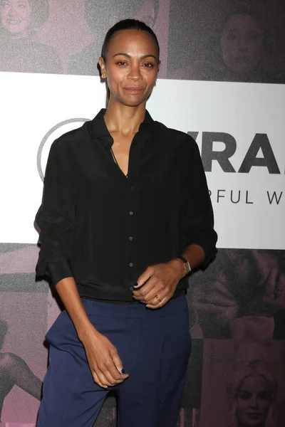 Los Ángeles Nov Zoe Saldana Cumbre Mujeres Del Poder Viernes —  Fotos de Stock