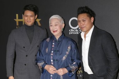 Los Angeles - Kasım 4: Harry Shum Jr., Lisa Lu, Jon Chu 2018 Beverly Hills, Ca üzerinde 4 Kasım 2018 Beverly Hilton Hotel Hollywood Film Ödülleri'nde