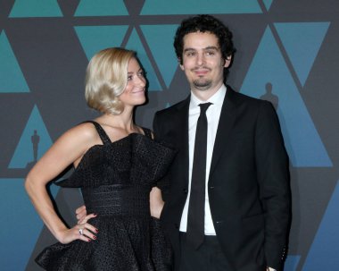 Los Angeles - Kasım 18: Olivia Hamilton, Damien Chazelle 10 yıllık valiler Ödülleri Los Angeles, Ca üzerinde 18 Kasım 2018 Ray Dolby Ballroom