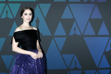 Los Angeles - Kasım 18: Lily Collins üzerinde 18 Kasım 2018 Ray Dolby Ballroom Los Angeles, Ca 10 yıllık valiler Ödülleri'nde