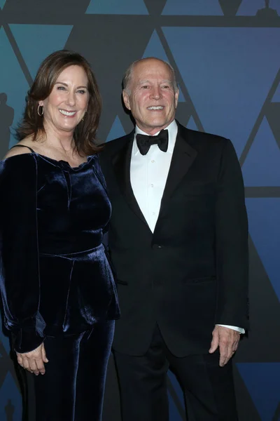 ロサンゼルス キャスリーン ケネディ フランク マーシャル 2018 日にロサンゼルス カリフォルニア州での光線のドルビー ボールルームで 回知事賞で — ストック写真