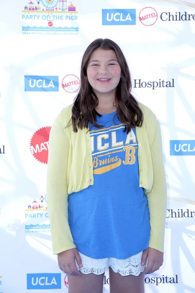 Los Angeles Nov Mackenzie Hancsicsak Ucla Childrens Hospital Party Pier — Stock Photo, Image