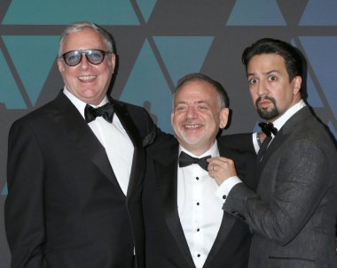 Los Angeles - Kasım 18: Scott Wittman, Marc Shaiman, Lin-Manuel Miranda 10 yıllık valiler Ödülleri Los Angeles, Ca üzerinde 18 Kasım 2018 Ray Dolby Ballroom