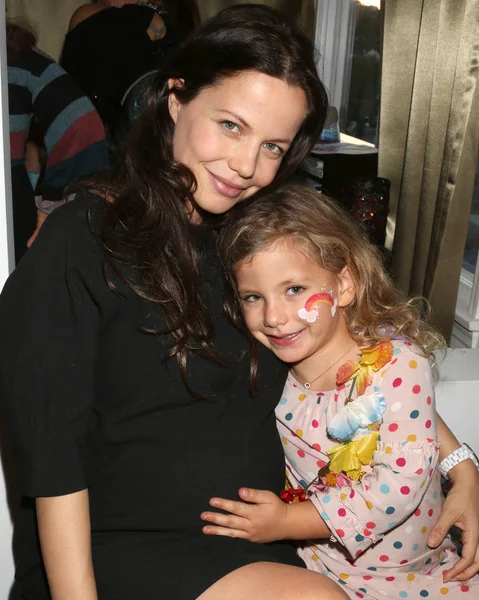 Los Angeles Nov Tammin Sursok Phoenix Sursok Mcewan Narozeninovou Oslavu — Stock fotografie