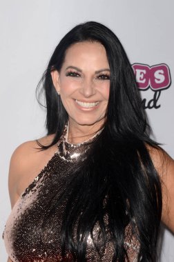 Los Angeles - Kasım 28: Cristina Coria, 11 yıllık Babes Toyland sadaka oyuncak Avalon adlı 28 Kasım 2018 Los Angeles, Ca sürücü