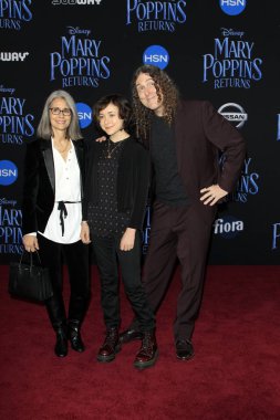 Los Angeles - Kasım 29: Suzanne Yankovic, Nina Yankovic, Weird Al Yankovic Los Angeles, Ca üzerinde 29 Kasım 2018 El Capitan Theatre 