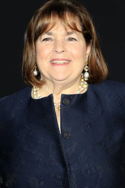 Los Angeles Nov Ina Garten Première Mary Poppins Returns Théâtre — Photo