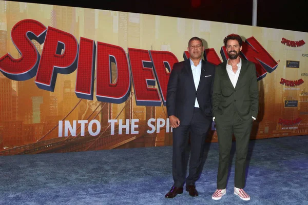 Los Angeles Dec Peter Ramsey Bob Persichetti Alla Premiere Spider — Foto Stock