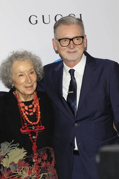 Los Angeles Dec Margaret Atwood Warren Littlefield Make Gelijkheid Werkelijkheid — Stockfoto