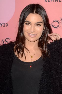 Los Angeles - 4 Aralık: Ashley Laconetti Refinery29'ın 