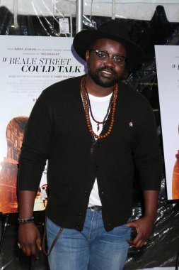 Los Angeles - 4 Aralık: Brian Tyree Henry 